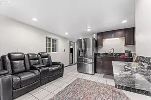 1433 NE 201st Ave, Fairview, OR 97024 - Photo 23