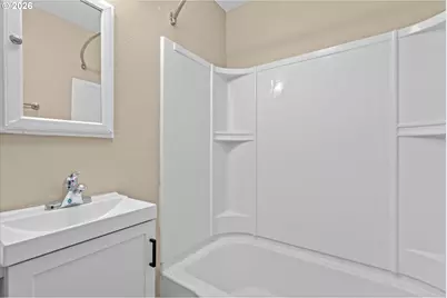 2210 Maple St, Forest Grove, OR 97116 - Photo 11