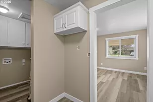 2210 Maple St, Forest Grove, OR 97116 - Photo 17