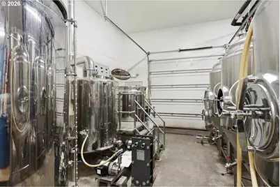 206 W Broadway St, Goldendale, WA 98620 - Photo 33