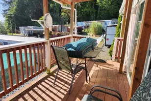 66642 E Bay Rd, North Bend, OR 97459 - Photo 7