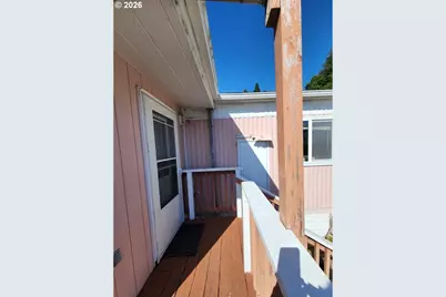 66642 E Bay Rd, North Bend, OR 97459 - Photo 3