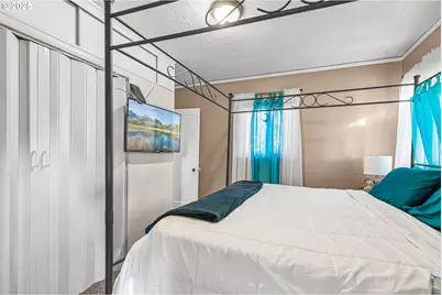 608 S Ivy St, Medford, OR 97501 - Photo 15