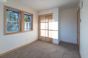 51702 Rose St, Blue River, OR 97413 - Photo 13