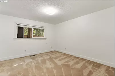 1920 SW Pheasant Dr, Beaverton, OR 97003 - Photo 35