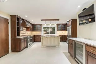 1920 SW Pheasant Dr, Beaverton, OR 97003 - Photo 15