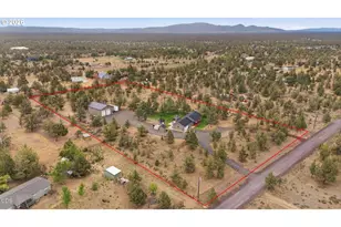 4444 NE 40th St, Redmond, OR 97756 - Photo 3
