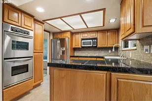 18 Wheatherstone, Lake Oswego, OR 97035 - Photo 11