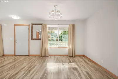 1061 Argon Ave, Eugene, OR 97404 - Photo 7