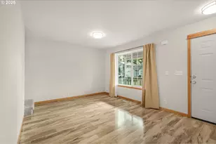 1061 Argon Ave, Eugene, OR 97404 - Photo 3