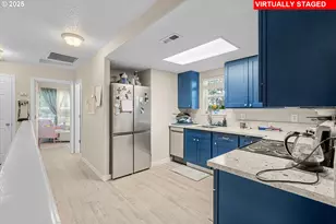 15707 NE Beech St, Portland, OR 97230 - Photo 13