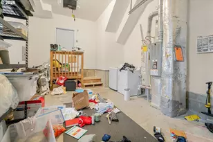 15707 NE Beech St, Portland, OR 97230 - Photo 19