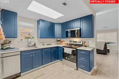 15707 NE Beech St, Portland, OR 97230 - Photo 11