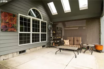 1424 Wimbledon Pl, Springfield, OR 97477 - Photo 37