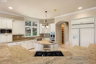 2663 Ridgemont Dr, Eugene, OR 97405 - Photo 19