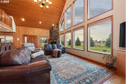 62123 Chandler Loop, La Grande, OR 97850 - Photo 17