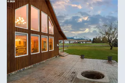 62123 Chandler Loop, La Grande, OR 97850 - Photo 5