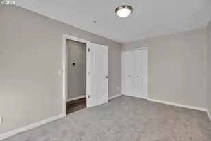 3724 SE Schiller St, Portland, OR 97202 - Photo 27