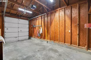 3724 SE Schiller St, Portland, OR 97202 - Photo 37