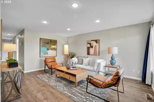 3724 SE Schiller St, Portland, OR 97202 - Photo 5