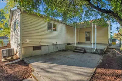 3724 SE Schiller St, Portland, OR 97202 - Photo 33