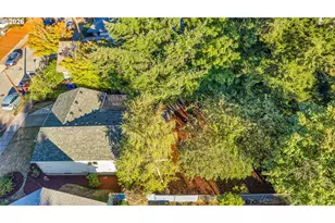 3724 SE Schiller St, Portland, OR 97202 - Photo 41