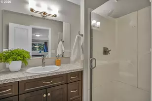 3724 SE Schiller St, Portland, OR 97202 - Photo 25