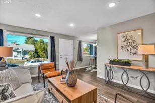 3724 SE Schiller St, Portland, OR 97202 - Photo 7