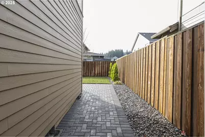 15398 SE Clark St, Happy Valley, OR 97086 - Photo 35