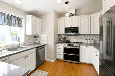 13 W Pine Ln, Longview, WA 98632 - Photo 11