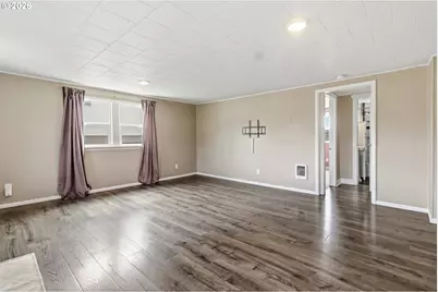 3007 Columbia Heights Rd, Longview, WA 98632 - Photo 11