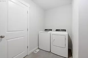 2757 Rockrose Ln, Eugene, OR 97403 - Photo 27