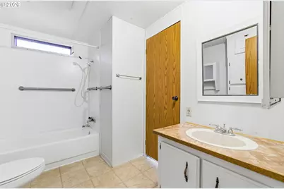 1307 S Water St, Silverton, OR 97381 - Photo 15