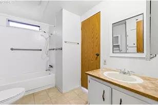 1307 S Water St, Silverton, OR 97381 - Photo 15