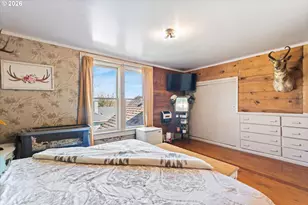 206 W 1st St, Wallowa, OR 97885 - Photo 25