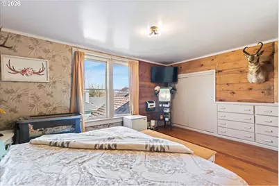 206 W 1st St, Wallowa, OR 97885 - Photo 21