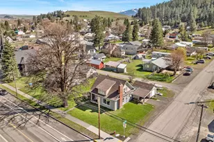 206 W 1st St, Wallowa, OR 97885 - Photo 1