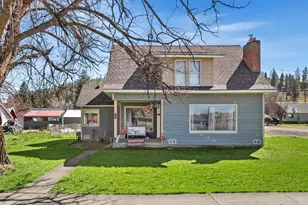 206 W 1st St, Wallowa, OR 97885 - Photo 1