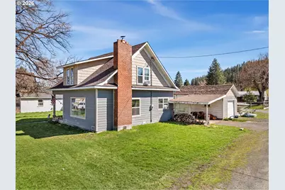 206 W 1st St, Wallowa, OR 97885 - Photo 29
