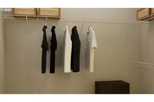 862 Sifuentez, Woodburn, OR 97071 - Photo 13