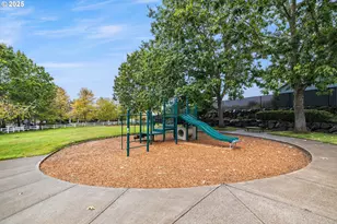 528 NW Celtis Ln, Hillsboro, OR 97124 - Photo 33