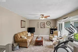 8131 SE Pudding Creek Dr, Salem, OR 97317 - Photo 7