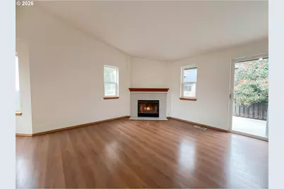 8641 NE Windstone St, Beaverton, OR 97006 - Photo 3