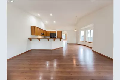 8641 NE Windstone St, Beaverton, OR 97006 - Photo 9