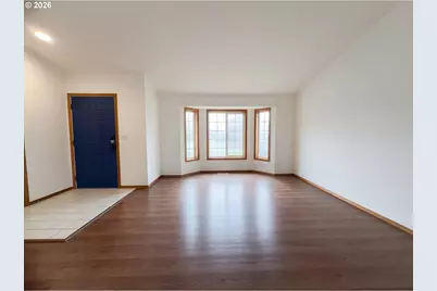8641 NE Windstone St, Beaverton, OR 97006 - Photo 7