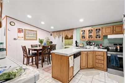 352 NE Boardman Ave, Boardman, OR 97818 - Photo 7