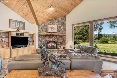 64464 Collins Rd, Bend, OR 97703 - Photo 7