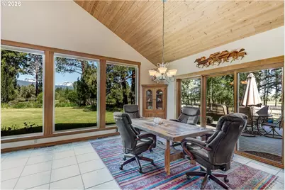 64464 Collins Rd, Bend, OR 97703 - Photo 9