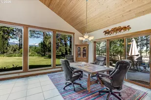 64464 Collins Rd, Bend, OR 97703 - Photo 9