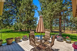 64464 Collins Rd, Bend, OR 97703 - Photo 43